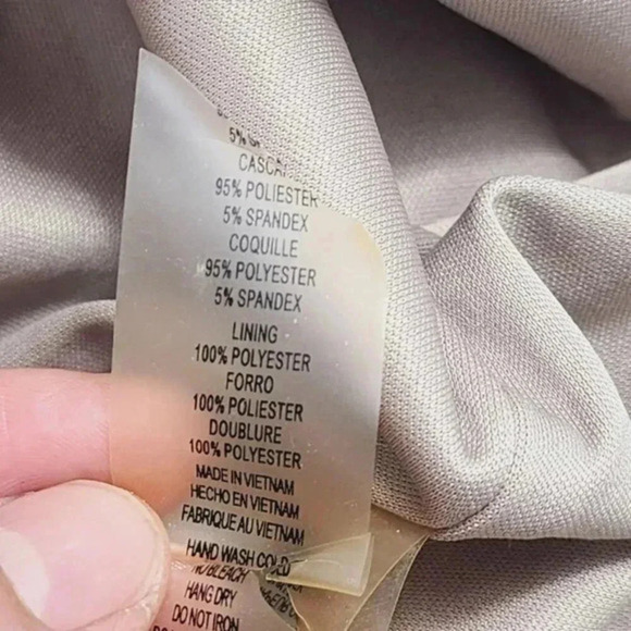 NWT‎ Vince Camuto Womens Long Sleeve Midi Dress Size 6 Gold Printed - Picture 5 of 10